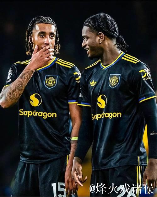 曼联19岁小将连续3场首发踢满全场 主场失4球仍被信任